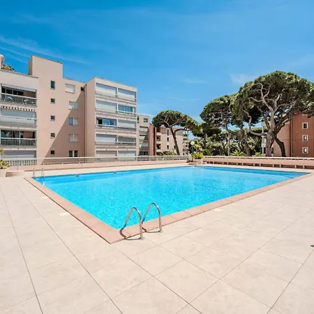 Le Zodiac 2 Apartment *